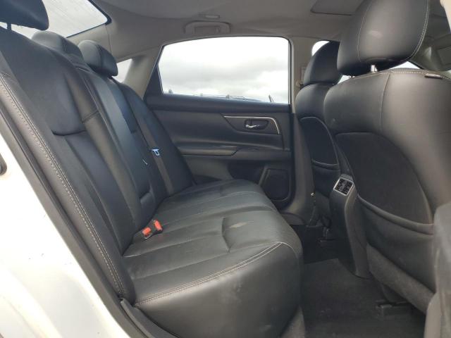 Nissan Altima 2.5 Image 5