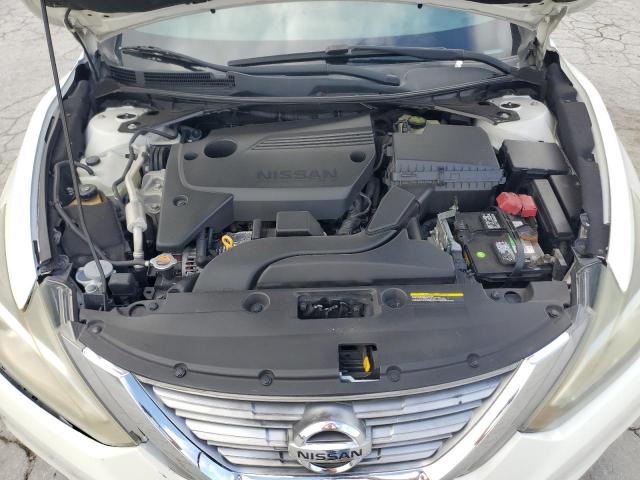 Nissan Altima 2.5 Image 11