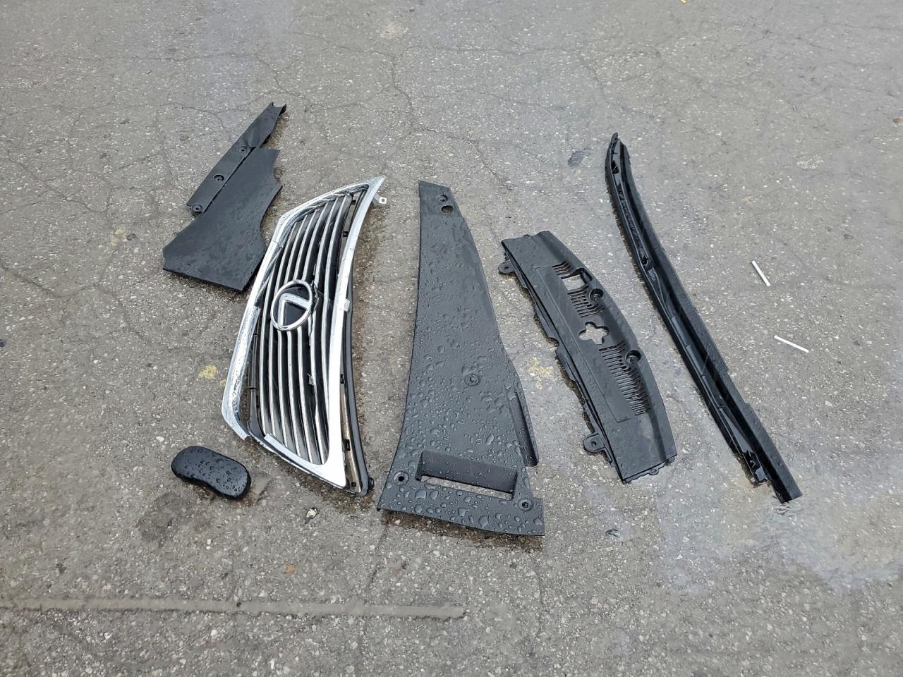 Lexus LS 460 Image 12