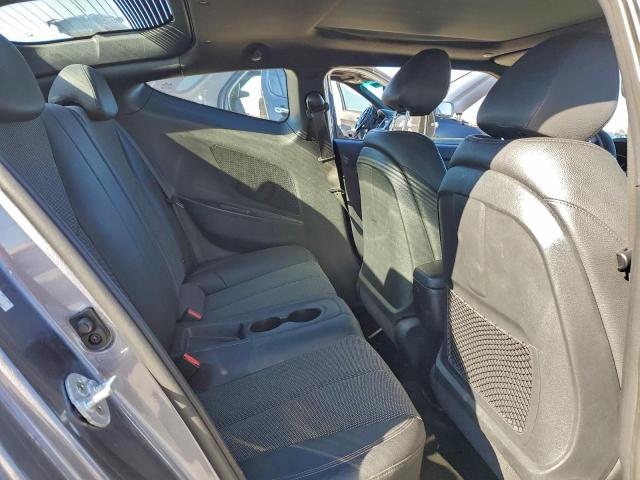 Hyundai VELOSTER Image 8