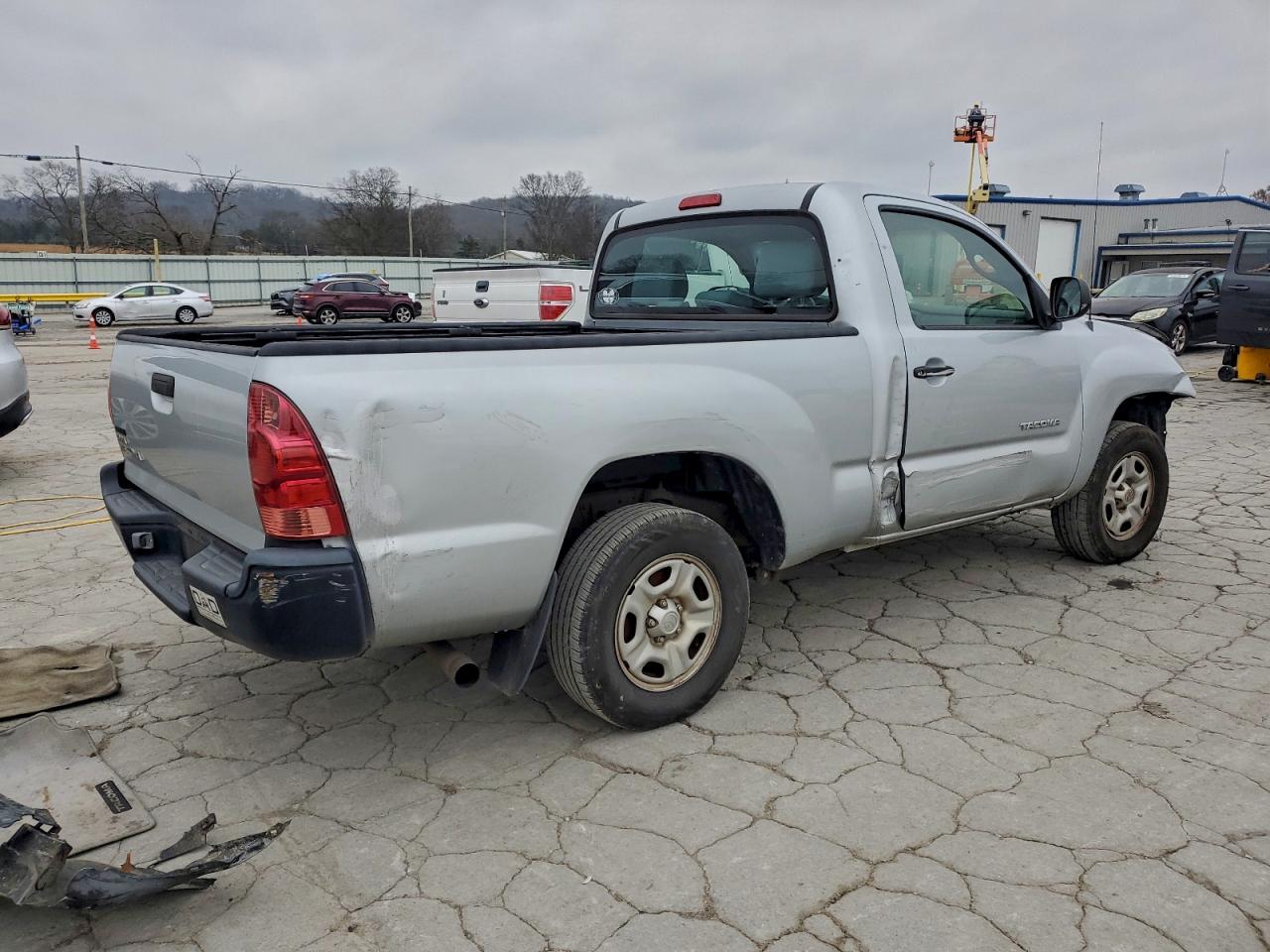 Toyota Tacoma Image 10