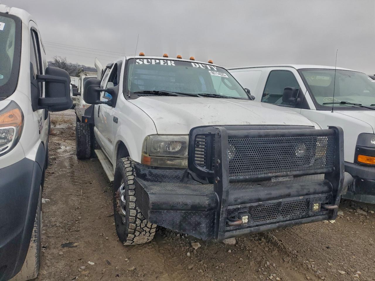 Ford F-350 Super Duty Image 2