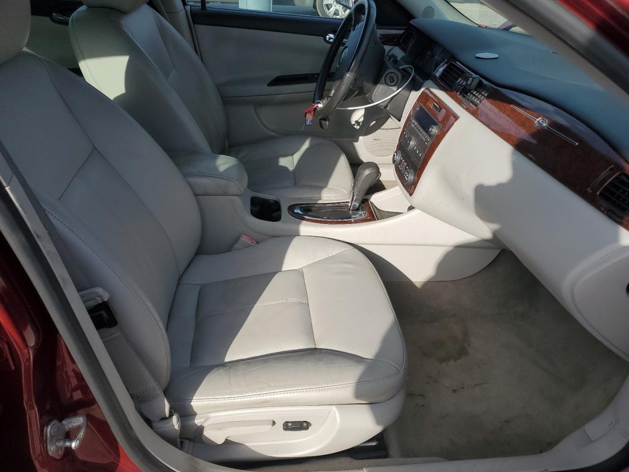 Chevrolet Impala Lt Image 4