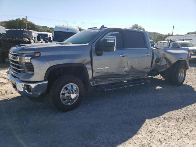  Salvage Chevy Silverado 3500