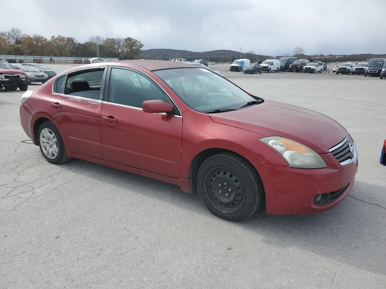 Nissan Altima 2.5 Image 2