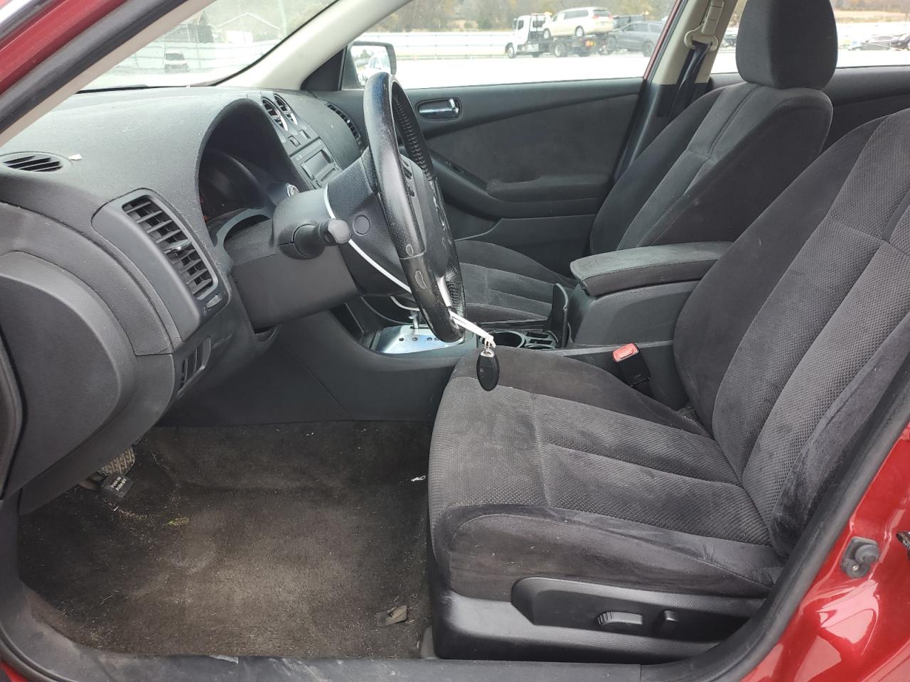 Nissan Altima 2.5 Image 11