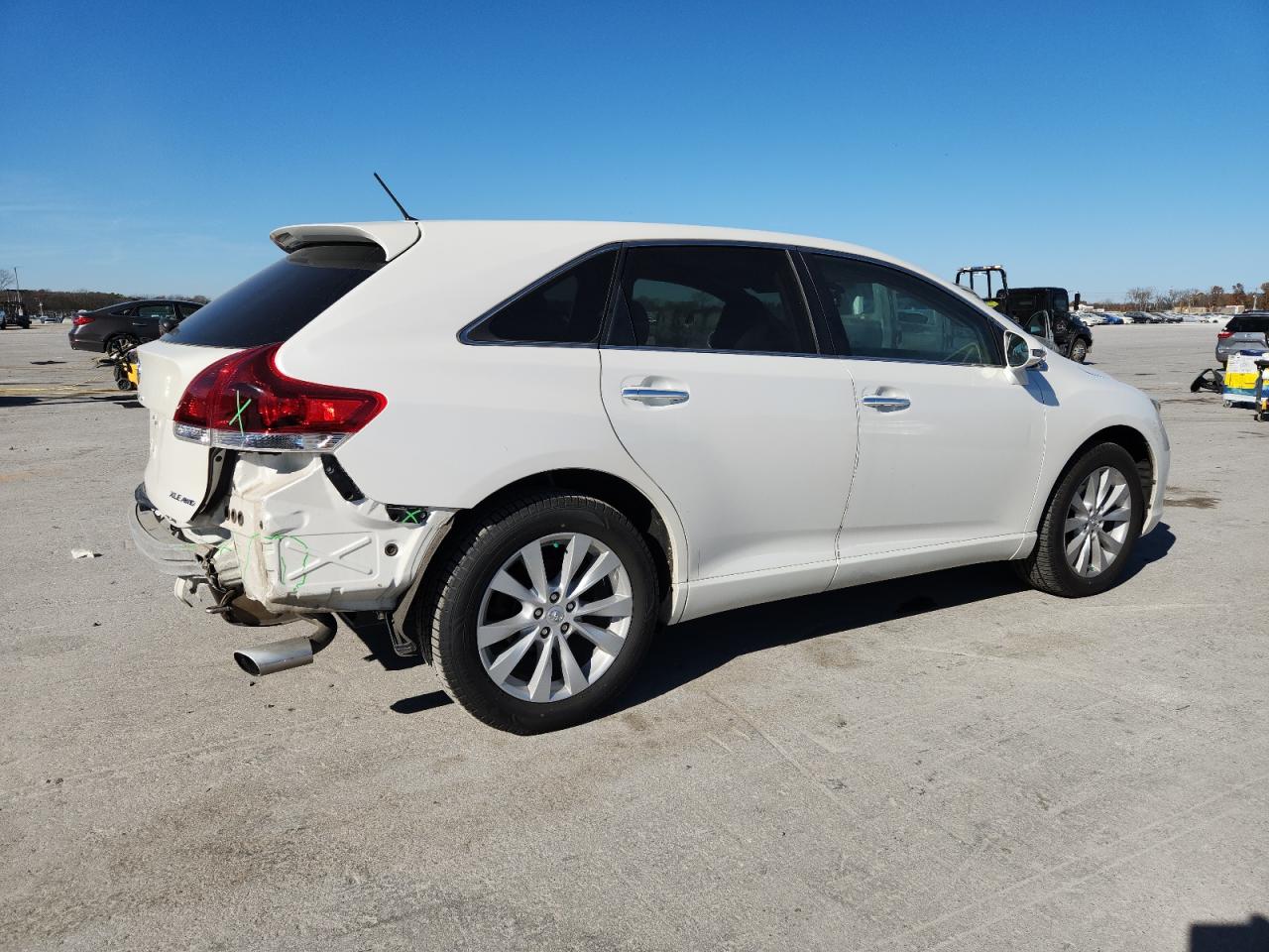 Toyota Venza Le Image 2