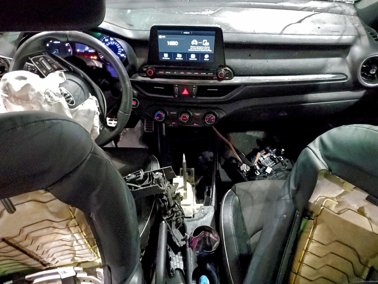 Kia Forte Gt Line Image 3