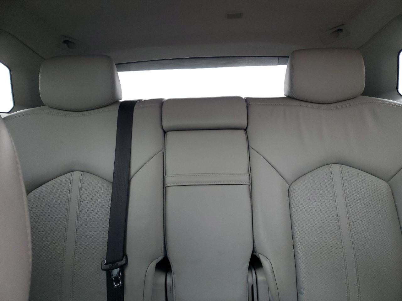 Cadillac SRX Performance Collection Image 12