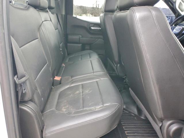 GMC Sierra C1500 Image 2