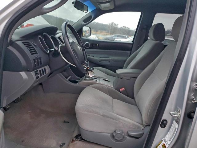 Toyota Tacoma Double Cab Image 5