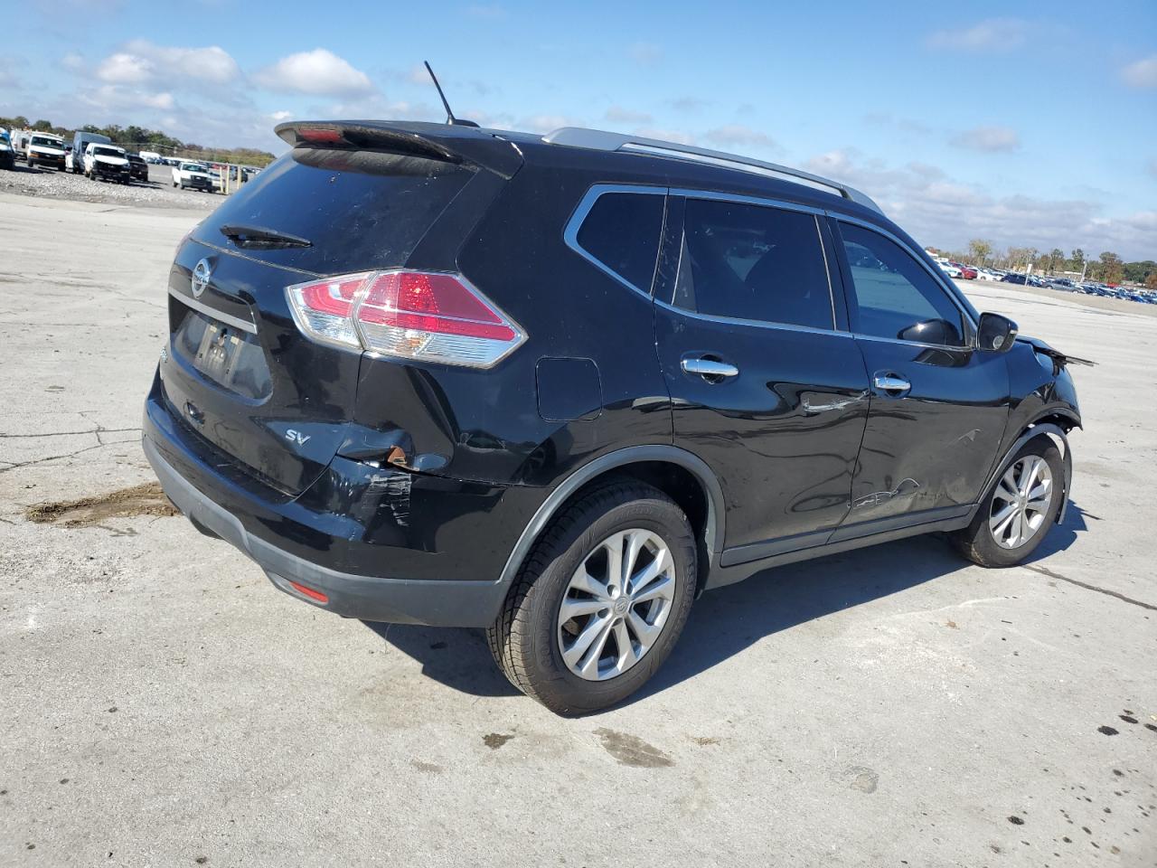 Nissan Rogue S Image 6