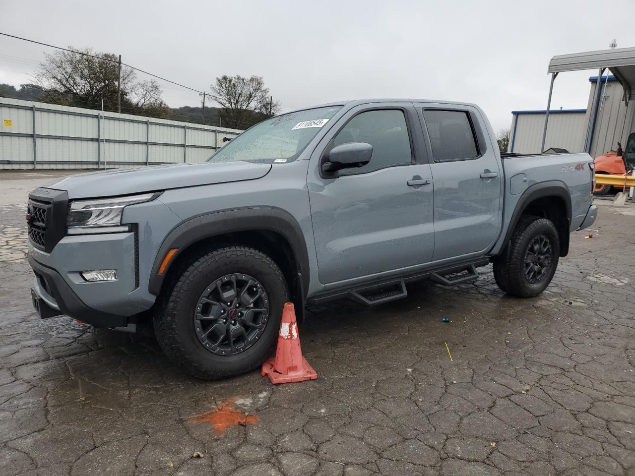 Nissan Frontier S Image 1