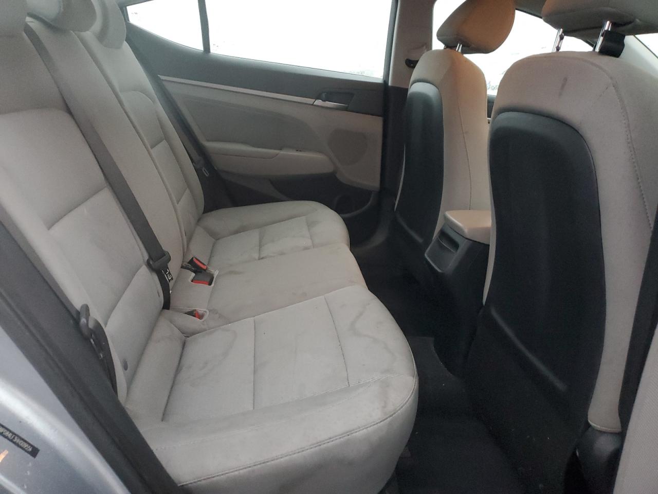 Hyundai ELANTRA Se Image 7