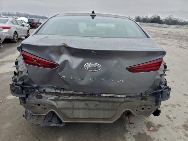 Hyundai ELANTRA Sel Image 7