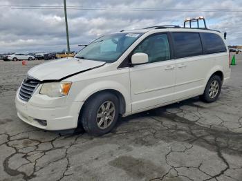  Salvage Chrysler Minivan