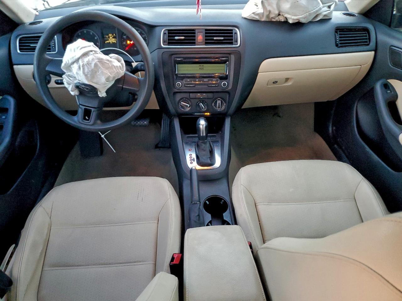 Volkswagen Jetta Se Image 6