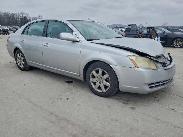 Toyota Avalon Xl Image 7