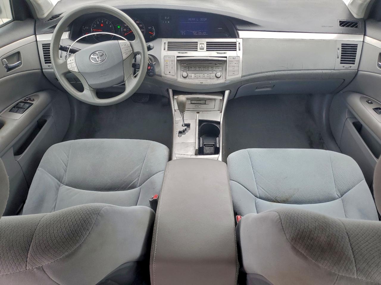 Toyota Avalon Xl Image 8
