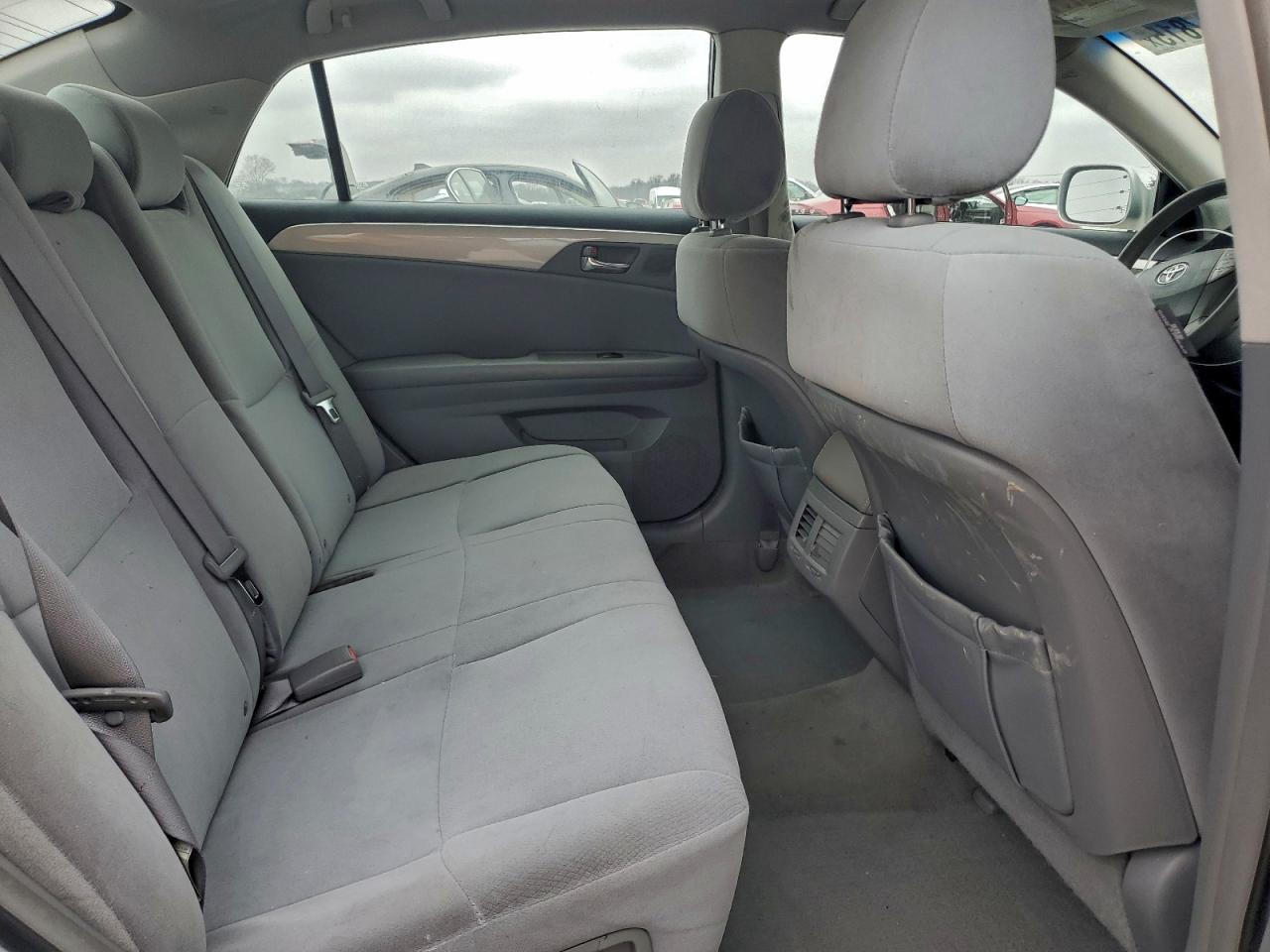 Toyota Avalon Xl Image 9