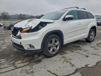  Salvage Toyota Highlander