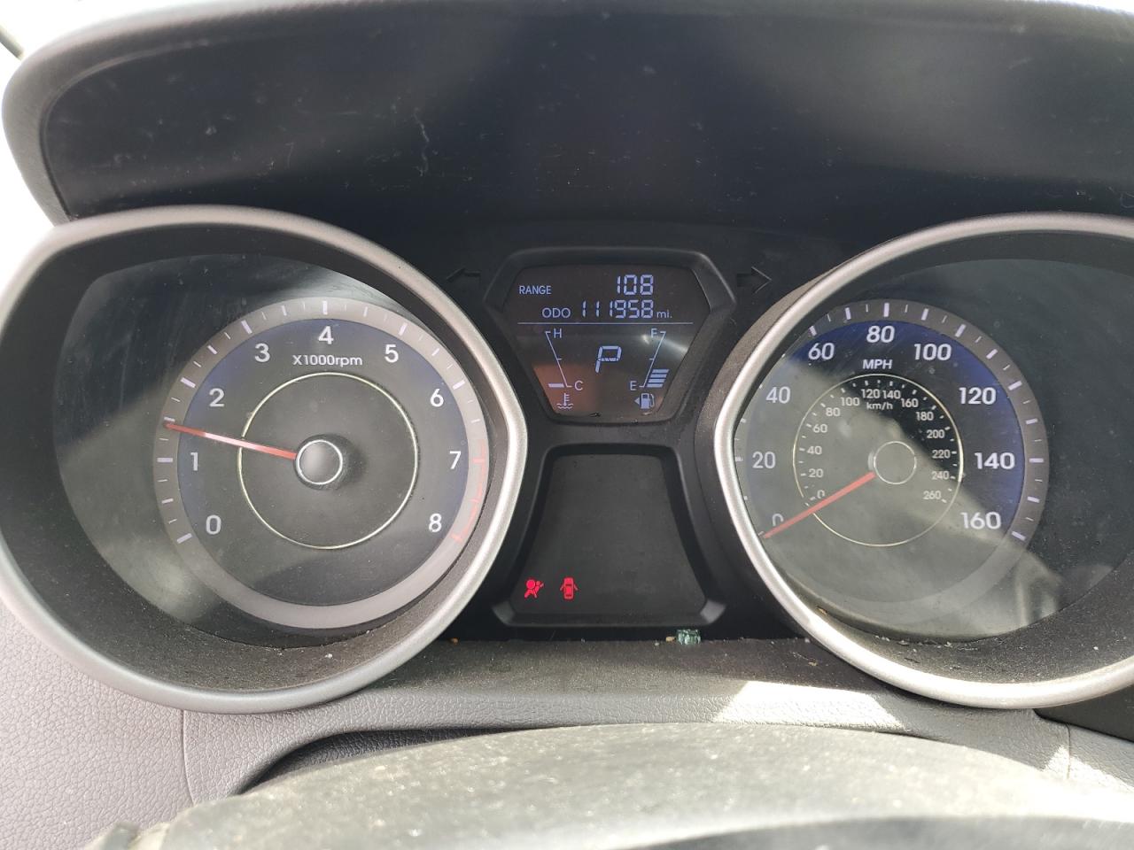 Hyundai ELANTRA Gls Image 4