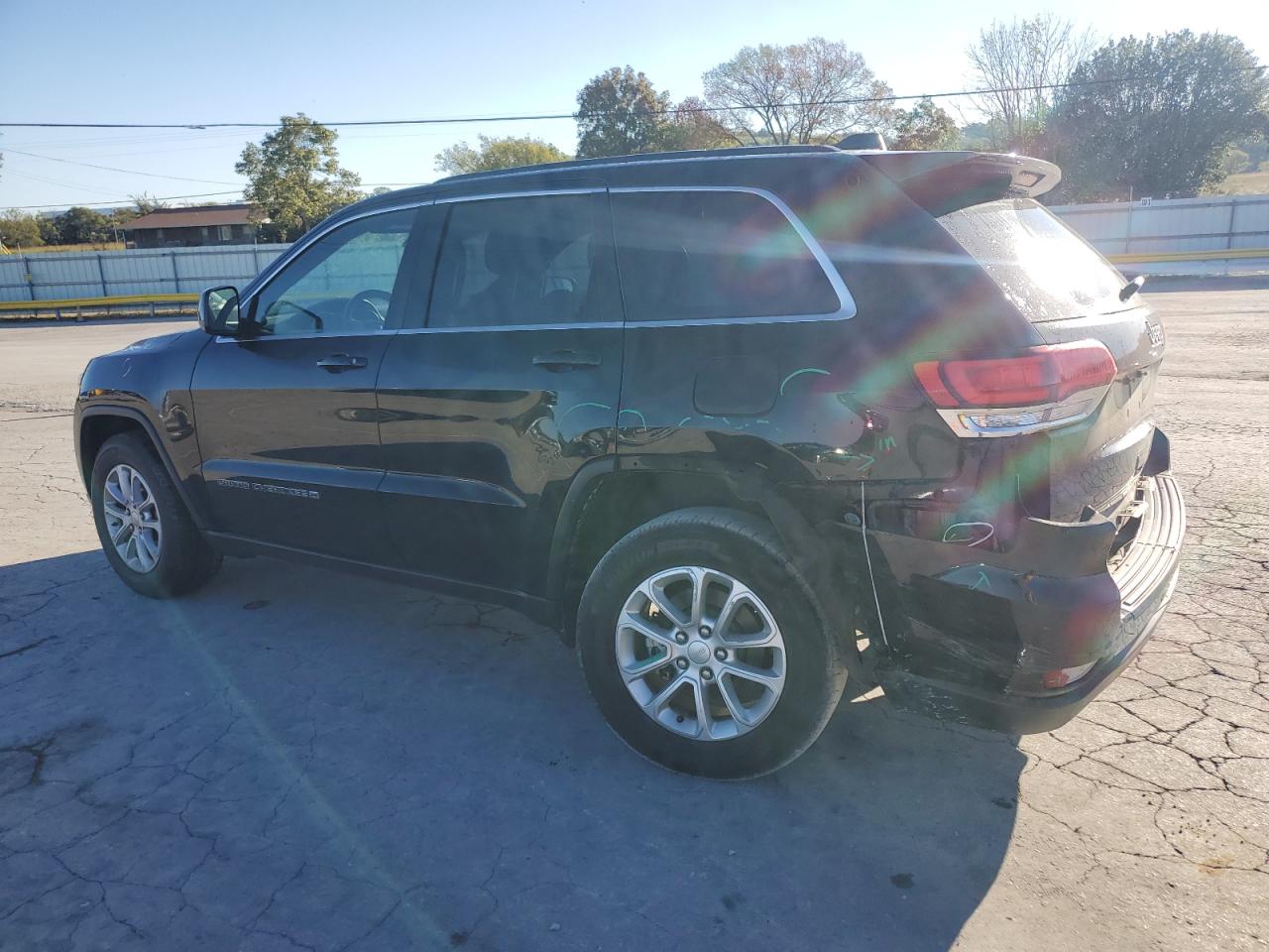 Jeep Grand Cherokee Laredo E Image 2