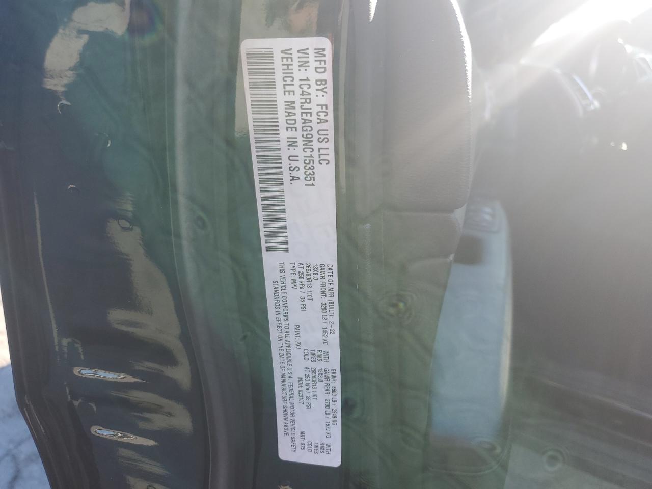 Jeep Grand Cherokee Laredo E Image 9