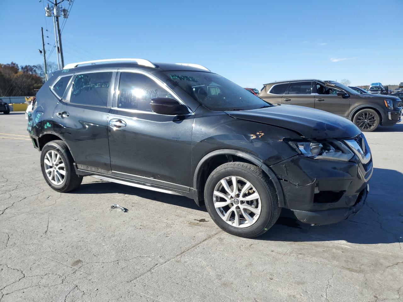 Nissan Rogue S Image 5