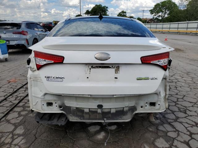 Kia Optima Hybrid Image 8