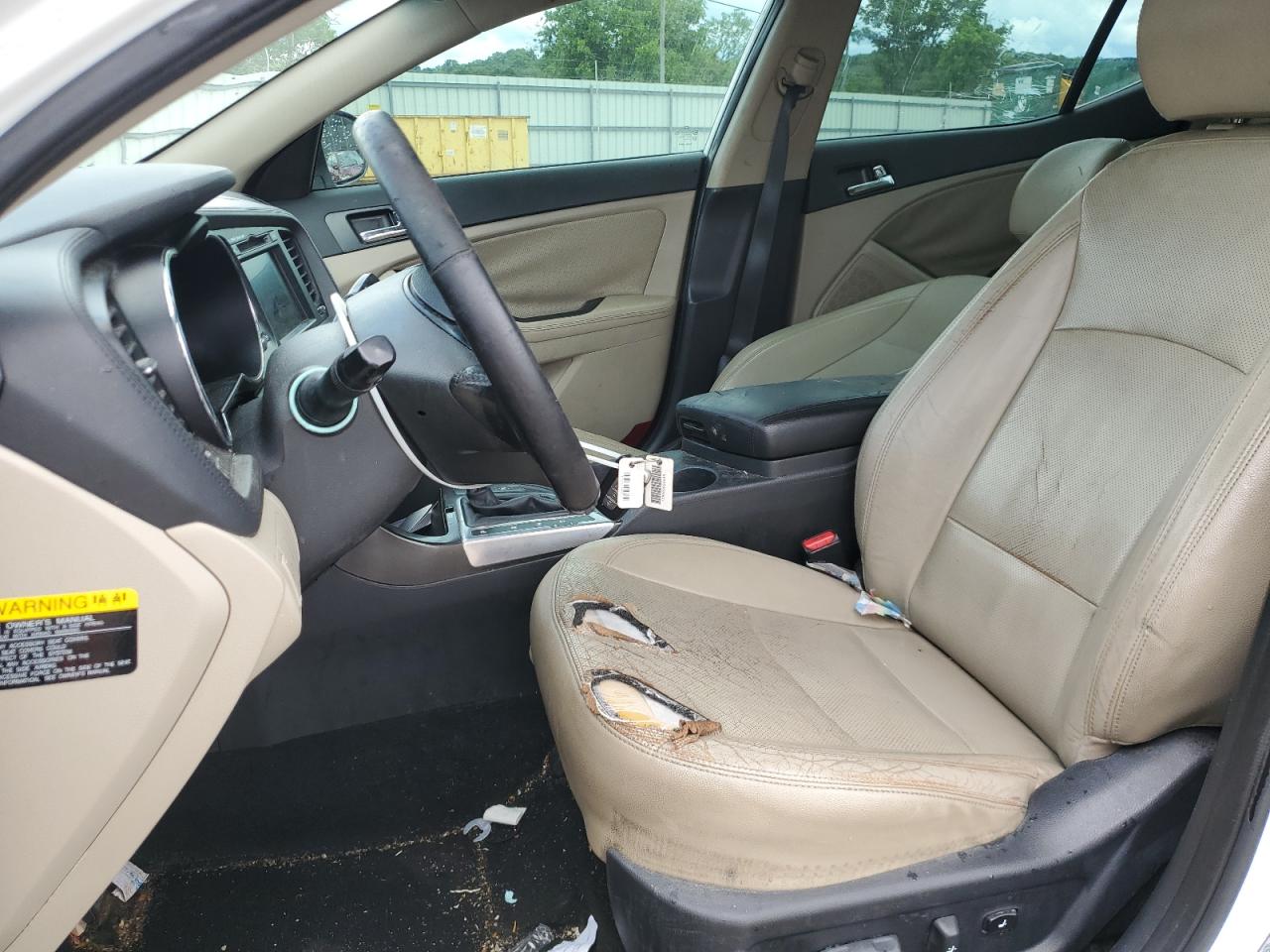 Kia Optima Hybrid Image 10