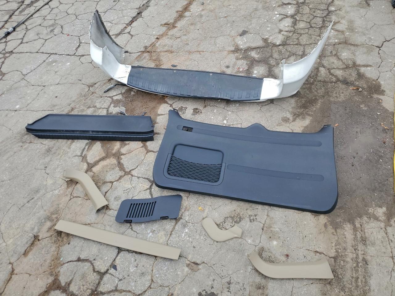 Toyota RAV4 Image 12