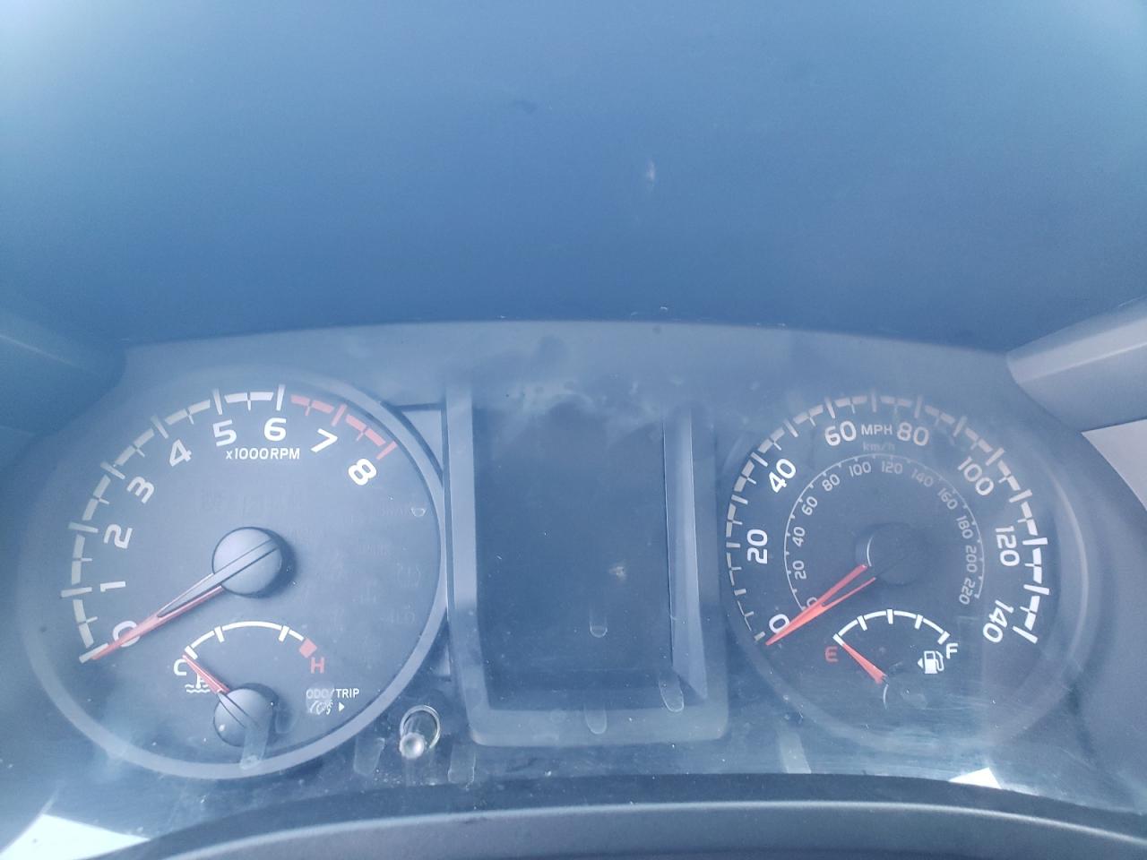 Toyota Tacoma Double Cab Image 5