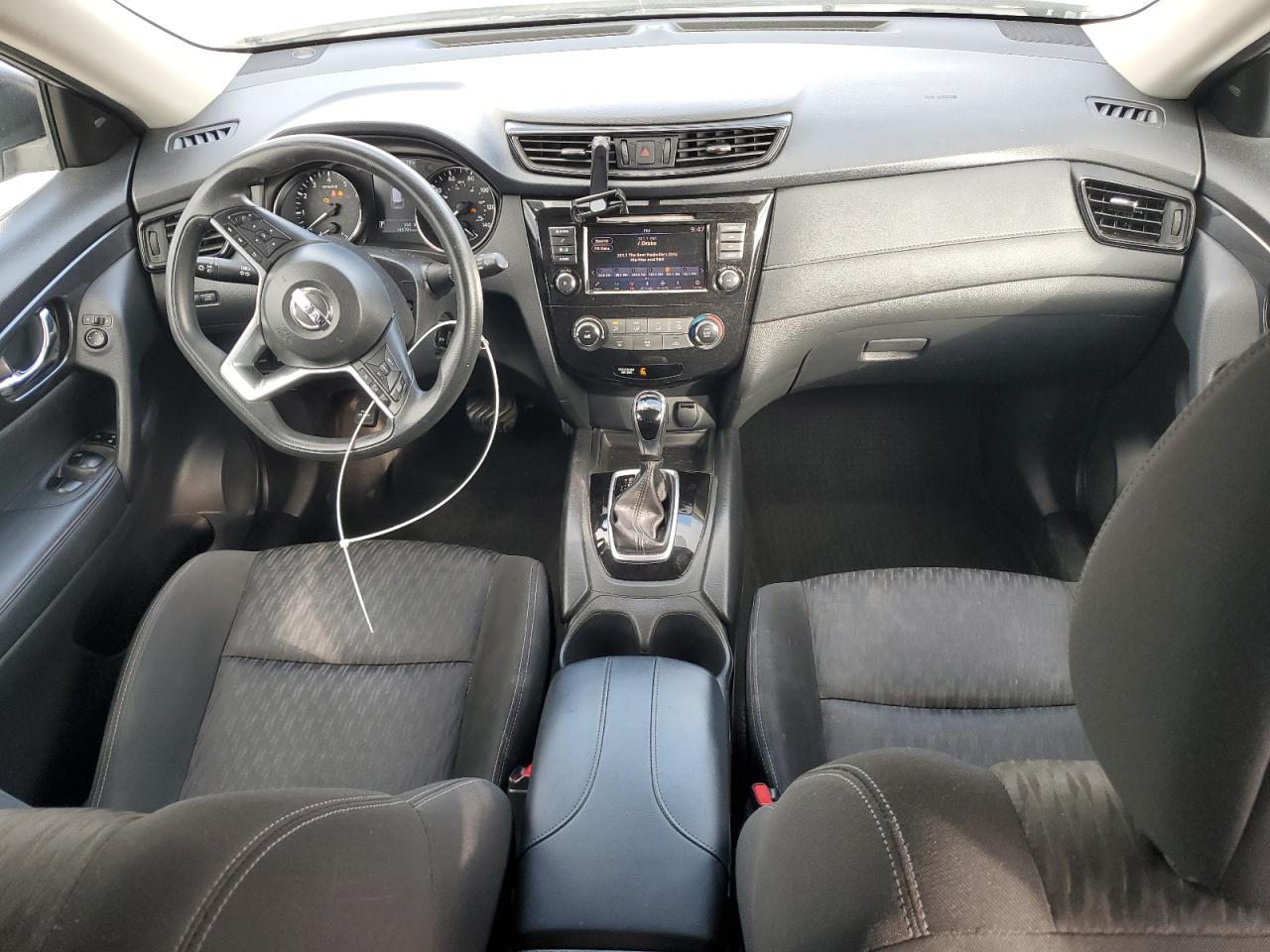 Nissan Rogue S Image 8