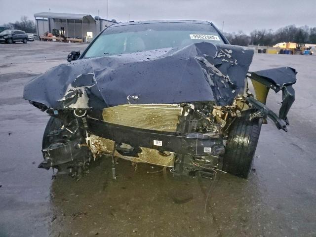 Hyundai ELANTRA Limited Image 4