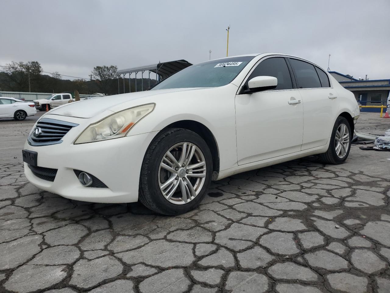 INFINITI G37 Image 1