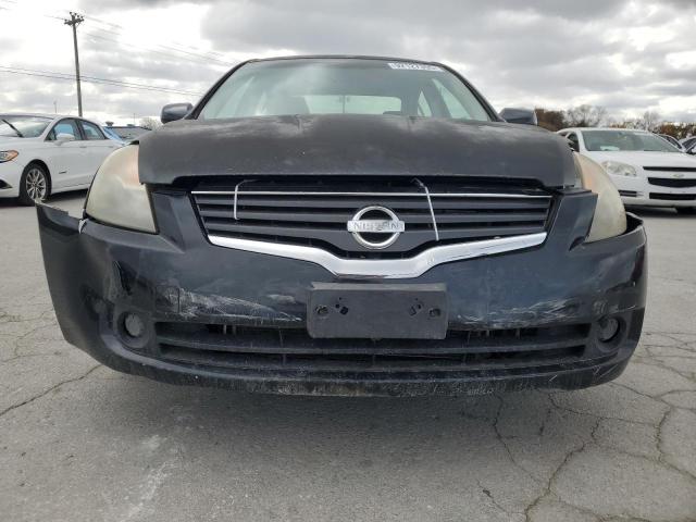 Nissan Altima 2.5 Image 3