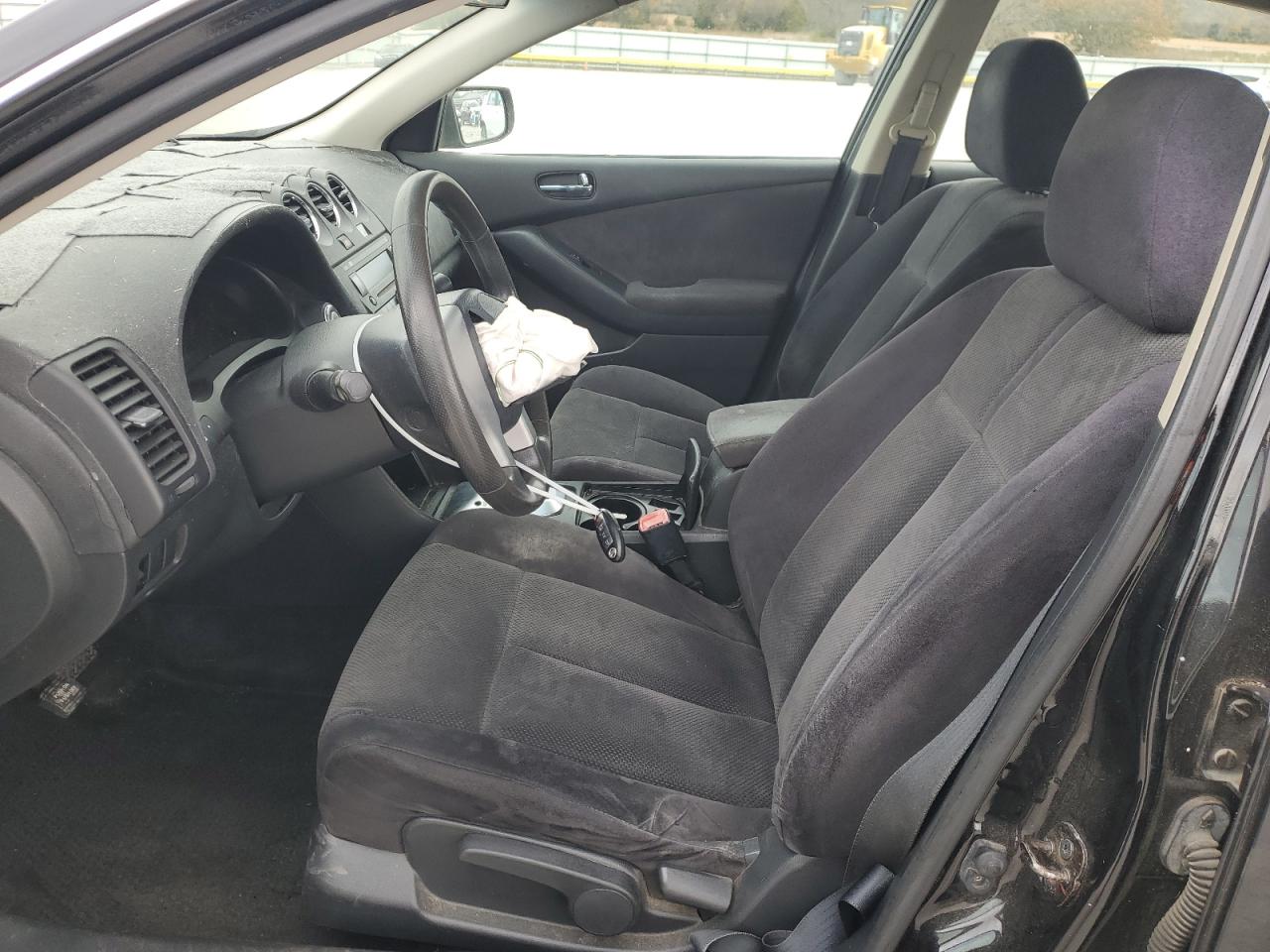 Nissan Altima 2.5 Image 8