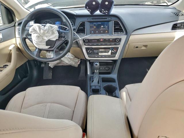 Hyundai SONATA Se Image 6