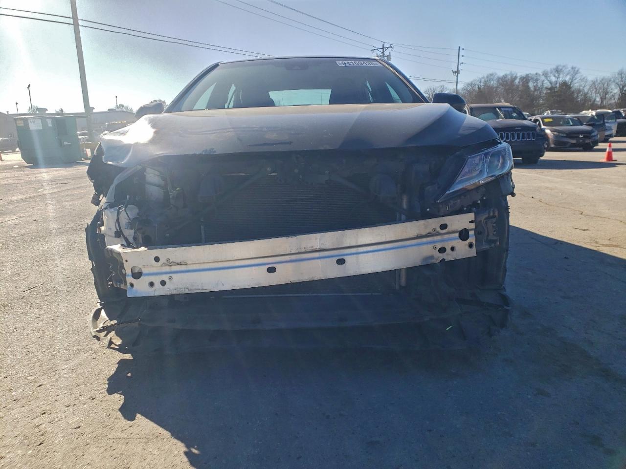 Toyota Camry Se Image 3