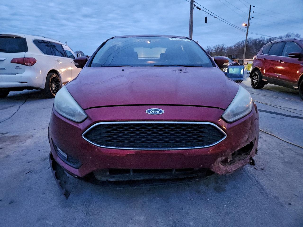 Ford Focus Se Image 12