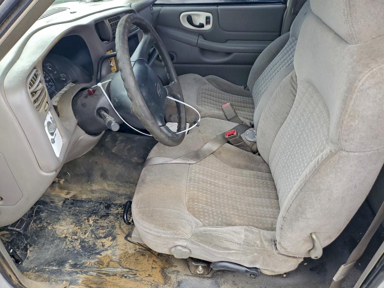 Chevrolet S-10 S10 Image 5