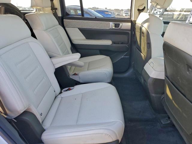 Hyundai SANTA FE Calligraphy Image 11