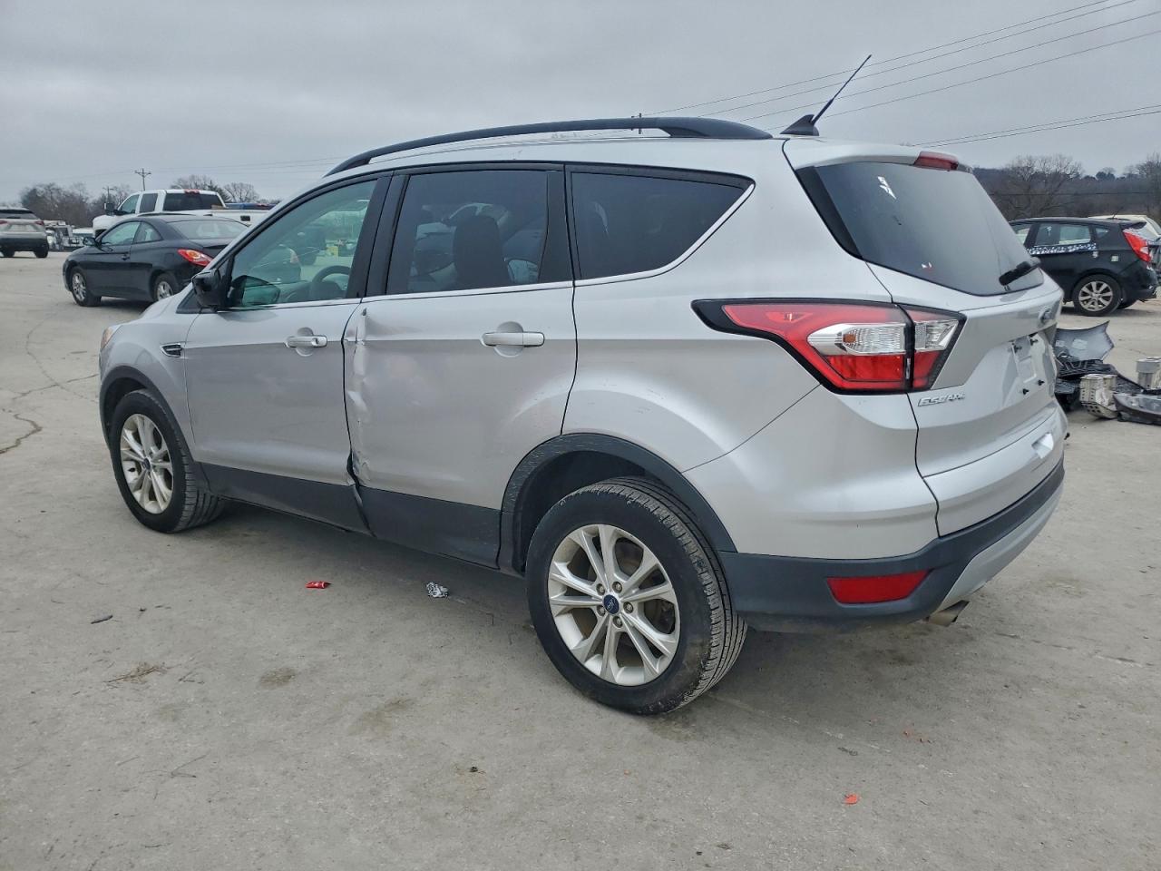 Ford Escape Se Image 3
