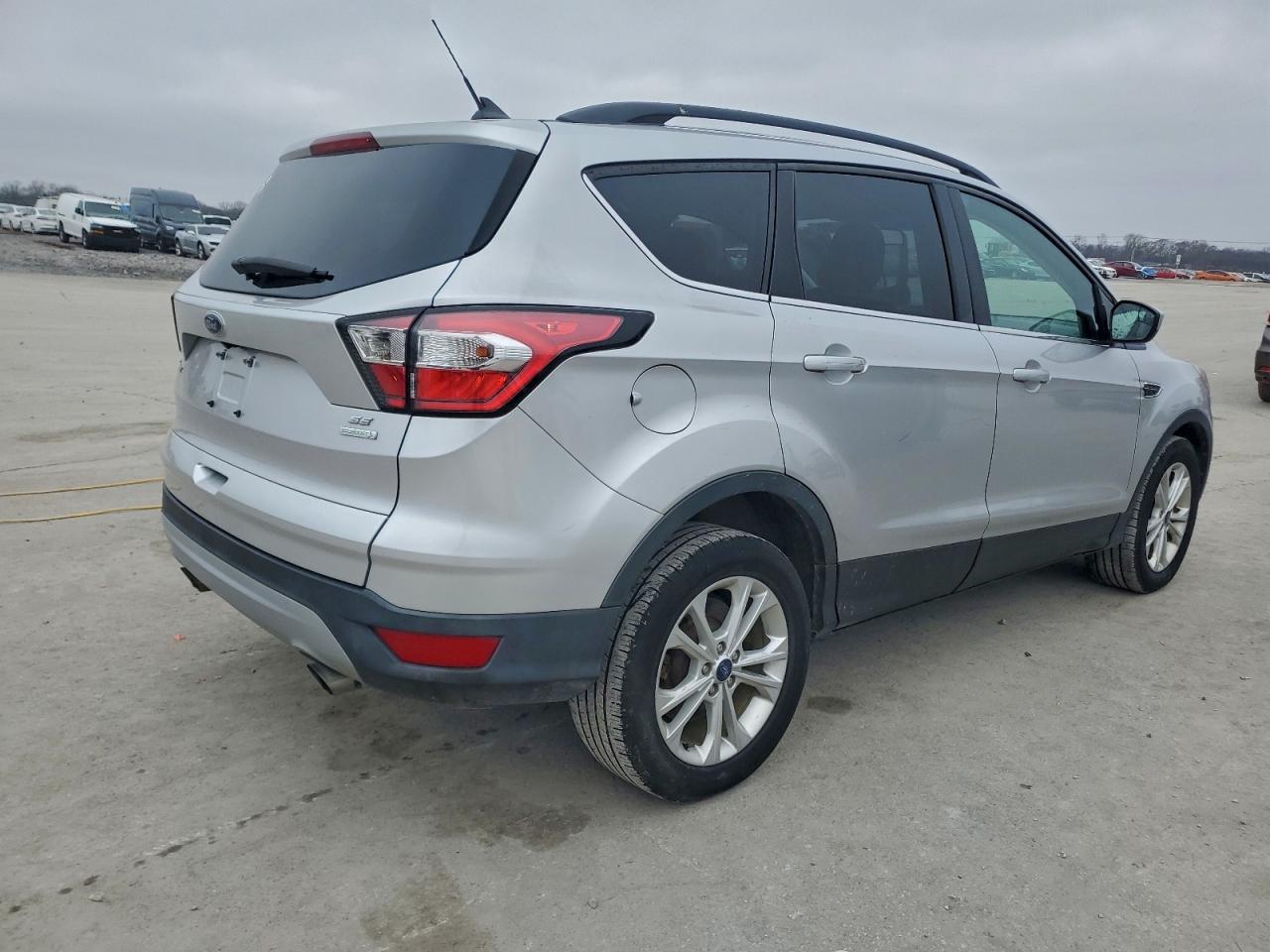 Ford Escape Se Image 11