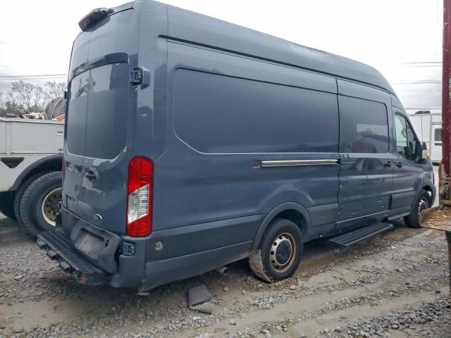 Ford Transit T-250 Image 4