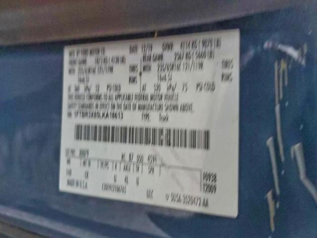 Ford Transit T-250 Image 10