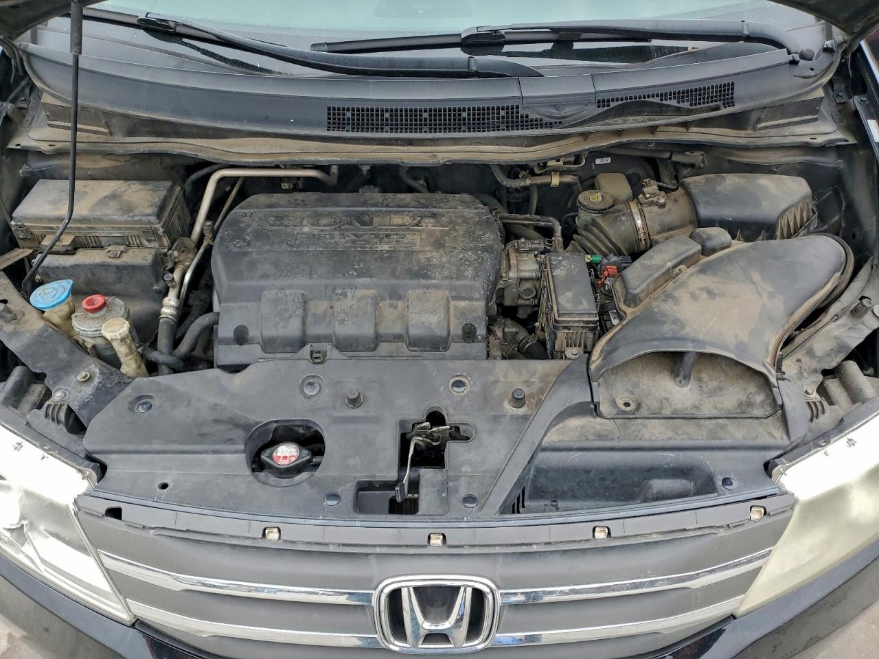 Honda Odyssey Touring Image 13