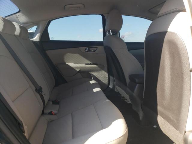 Kia Forte Fe Image 10