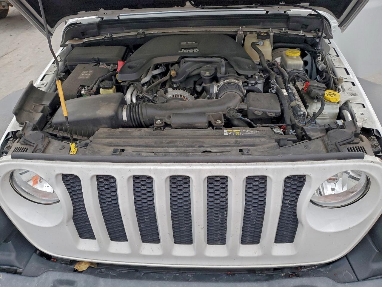 Jeep Wrangler Sport Image 11